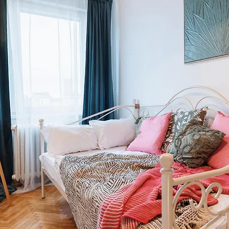 Apartment Sunbeam Cloud Old Town City View Renovated *